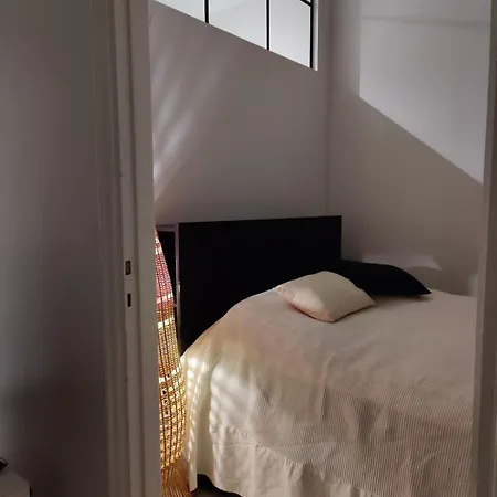 Urban & Stylish 1br By The Metro Apartment *